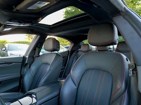 Used 2022 Maserati Ghibli Modena Q4 image 22