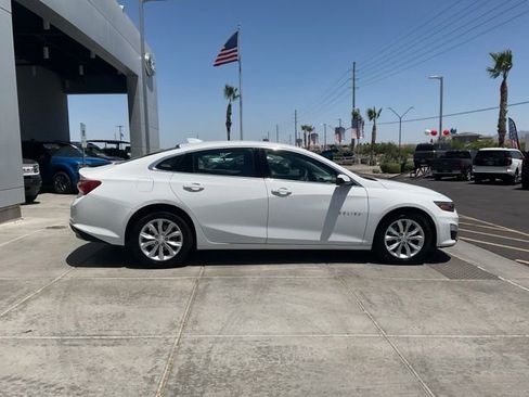 Used 2022 Chevrolet Malibu LT FWD image 8