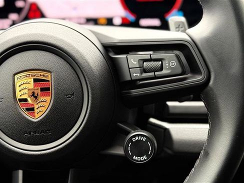 Used 2025 Porsche Panamera 4 w/ Premium Package image 23