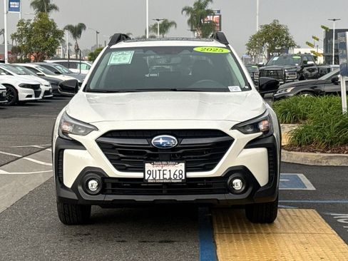 Used 2025 Subaru Outback Premium image 11