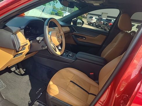 Used 2025 MAZDA CX-70 3.3 Turbo S w/ Premium Plus image 9