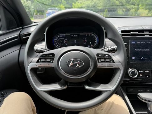 Used 2023 Hyundai Santa Cruz SEL w/ Cargo Package AWD/4WD image 13