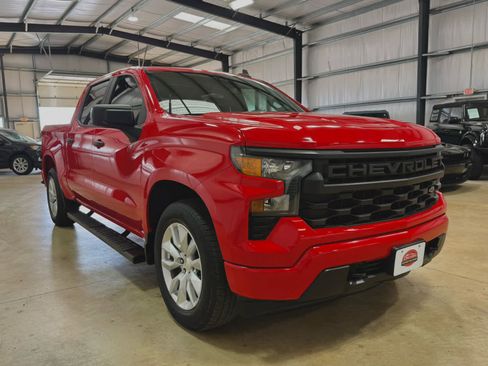 Used 2022 Chevrolet Silverado 1500 Custom image 7