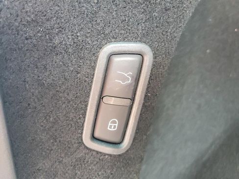 Used 2022 Maserati Levante GT image 21