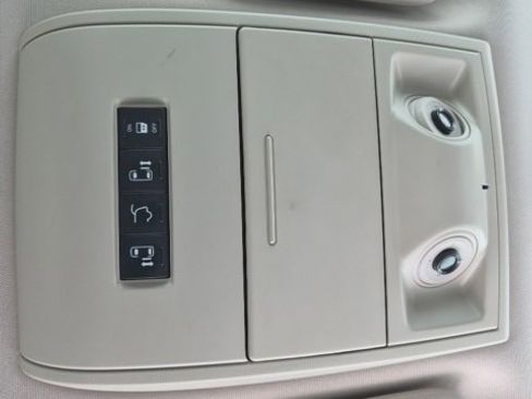 Used 2013 Chrysler Town & Country Touring-L w/ Entertainment Group #2 image 27