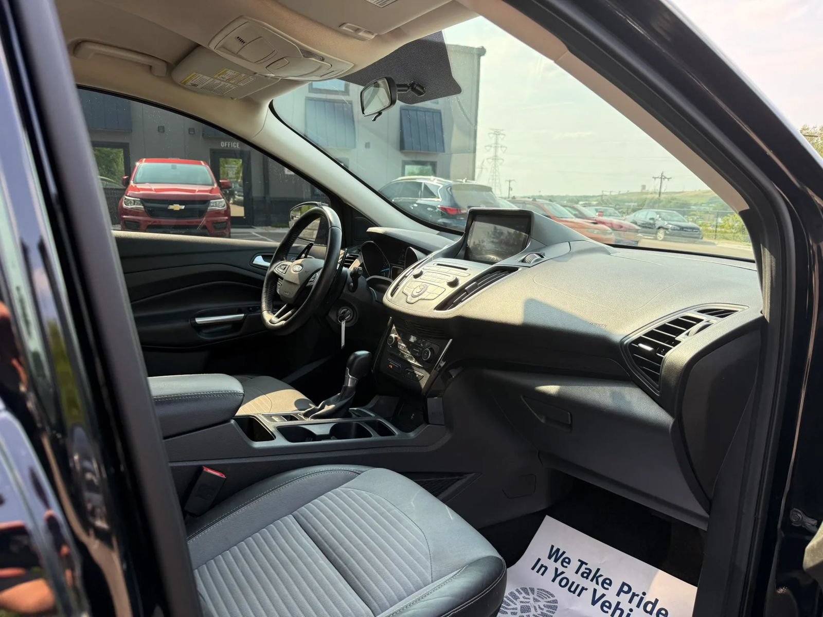 Used 2018 Ford Escape SE w/ SE Sport Appearance Package AWD/4WD image 13