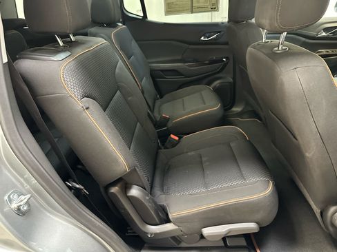 Used 2023 GMC Acadia AT4 AWD/4WD image 20