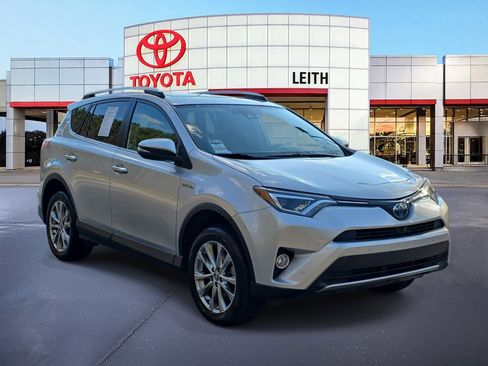Used 2016 Toyota RAV4 Limited w/ Advanced Technology Package image 3