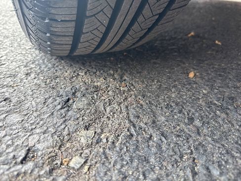 Used 2015 Toyota Prius Three image 25