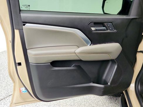 Used 2023 Chevrolet Colorado ZR2 w/ Desert Boss Special Edition image 10