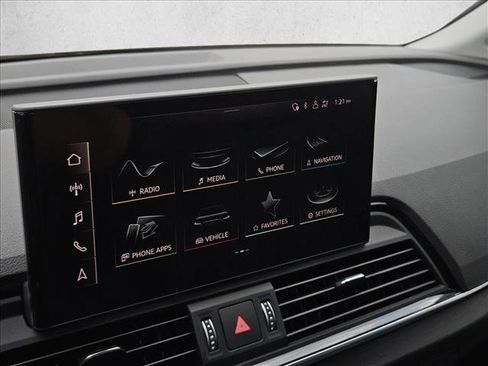 Certified 2023 Audi Q5 2.0T Premium Plus w/ Premium Plus Package AWD/4WD image 20