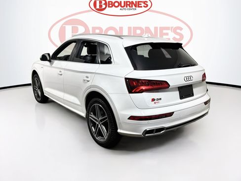 Used 2018 Audi SQ5 Premium Plus w/ Navigation Package AWD/4WD image 9