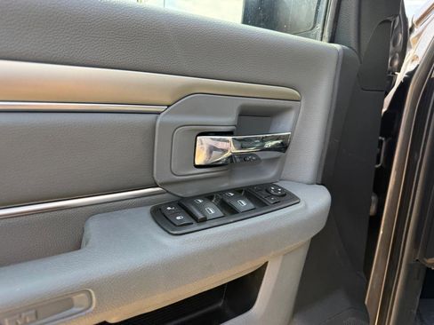 Used 2015 RAM 2500 Power Wagon w/ Luxury Group AWD/4WD image 17