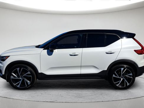 Used 2019 Volvo XC40 T5 R-Design AWD/4WD image 8