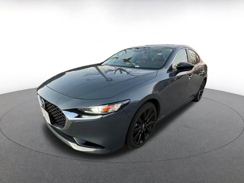 Used 2025 MAZDA MAZDA3 s image 3