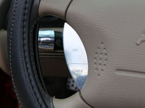 Used 2000 Ford Mustang GT RWD image 15