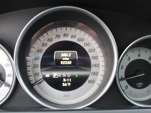 Used 2013 Mercedes-Benz C 250 Sedan image 19