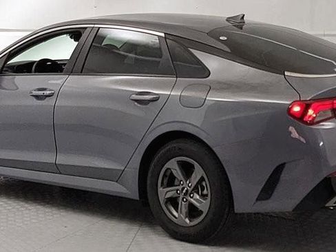Used 2024 Kia K5 LXS FWD image 4