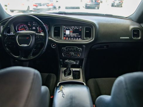 Used 2019 Dodge Charger Scat Pack RWD image 29
