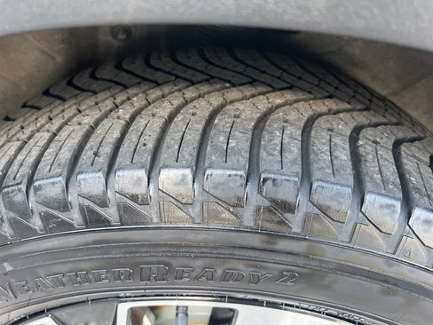 Used 2023 Kia Sportage EX image 39