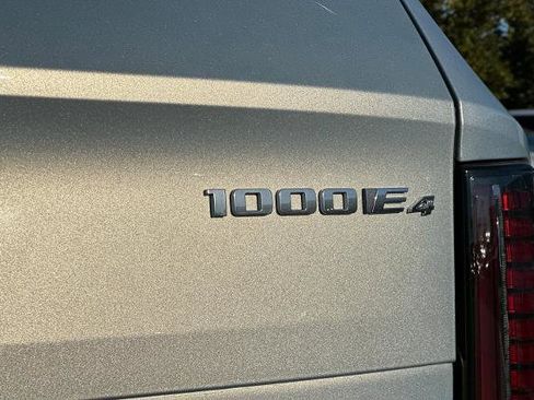 New 2025 Cadillac Escalade IQ Sport 2 image 32