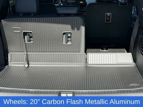 New 2026 Chevrolet Traverse LT w/ Sun and Wheel Package image 23