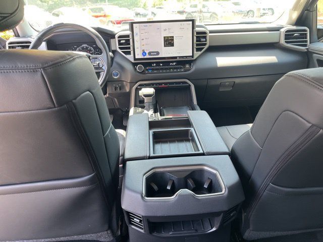 Used 2024 Toyota Tundra Limited AWD/4WD image 16