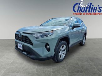 Used 2020 Toyota RAV4 XLE w/ Convenience Package video 1