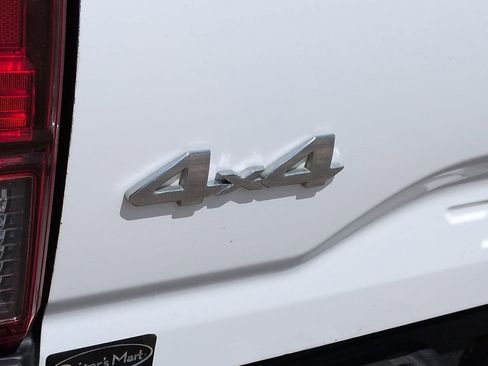 Used 2020 Toyota Tacoma SR AWD/4WD image 6