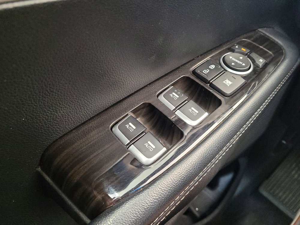 Used 2019 Kia Sorento FWD image 27