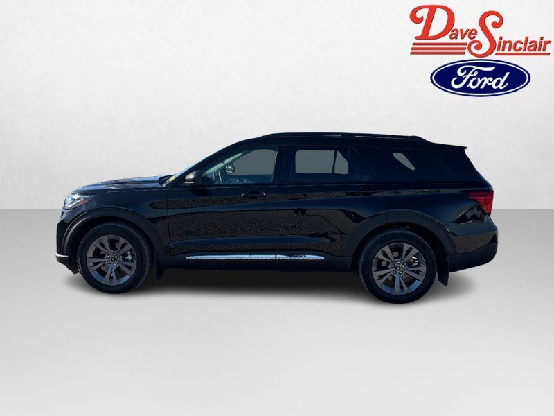 Used 2025 Ford Explorer Active w/ Active Comfort Package AWD/4WD image 10