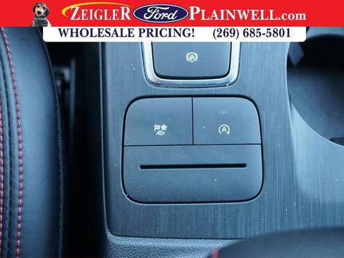 Used 2025 Ford Escape ST-Line image 21