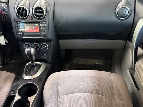 Used 2014 Nissan Rogue S w/ Convenience Package image 29