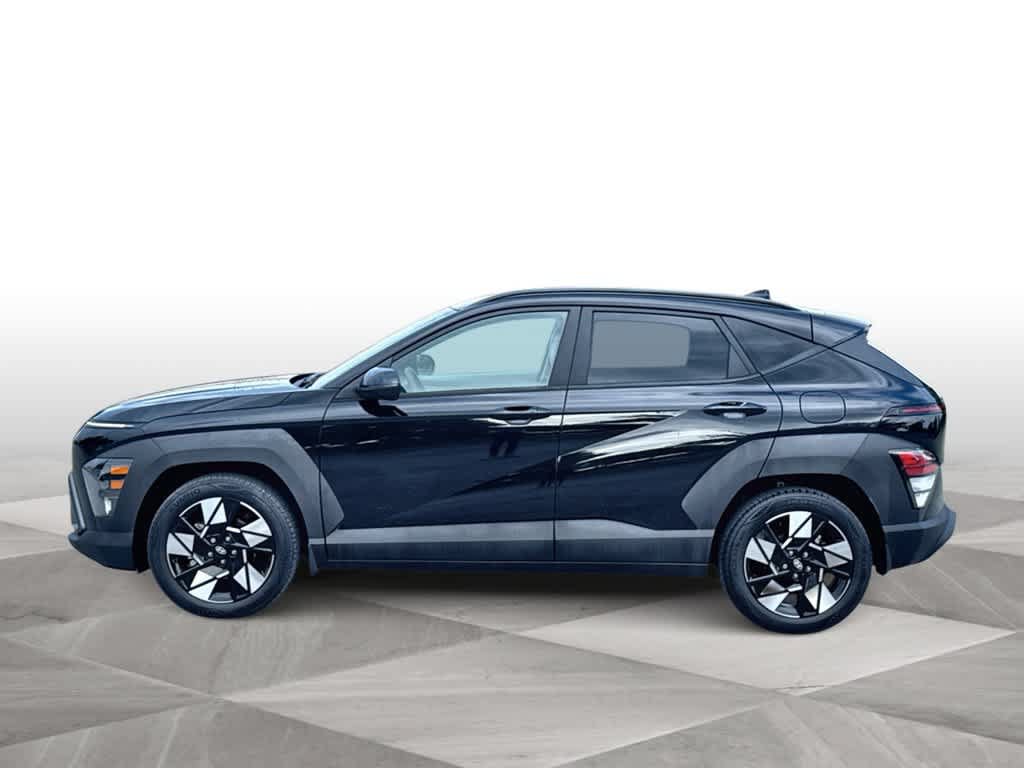 Used 2024 Hyundai Kona SEL FWD image 5