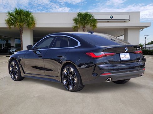 Certified 2025 BMW 430i w/ Premium Package RWD image 4