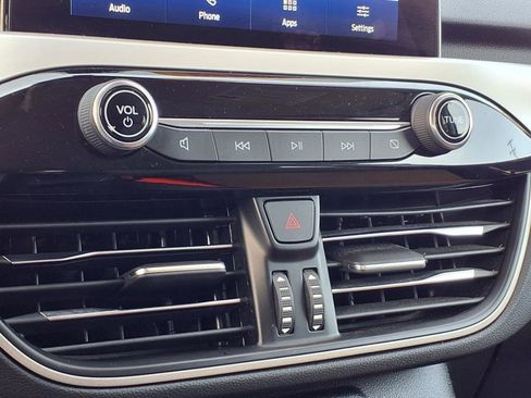 Certified 2022 Ford Escape SE w/ Convenience Package image 12