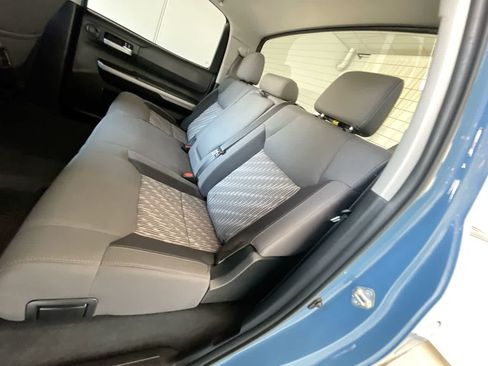 Certified 2019 Toyota Tundra SR5 AWD/4WD image 22