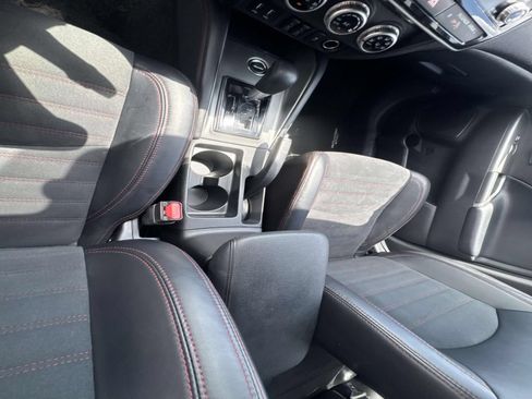 Used 2024 Mitsubishi Outlander Sport SE AWD/4WD image 24