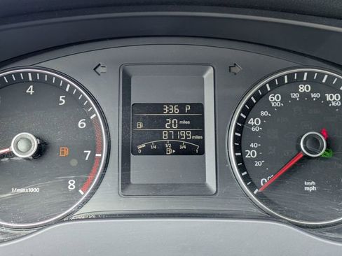 Used 2014 Volkswagen Jetta SE FWD image 14