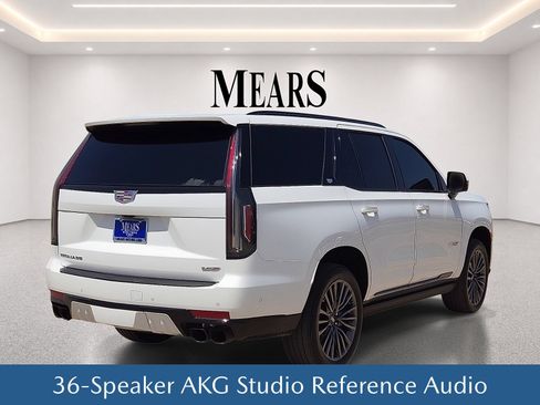 Used 2024 Cadillac Escalade V AWD/4WD image 6