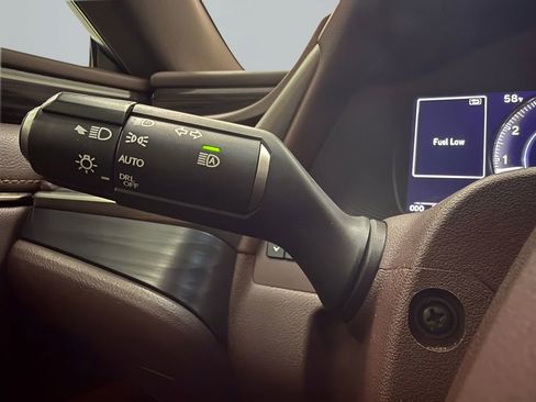 Used 2021 Lexus ES 350 w/ Premium Package image 20