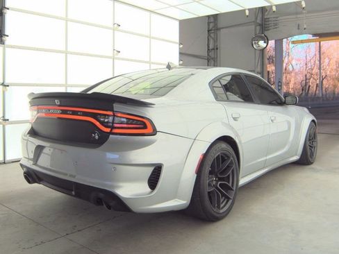 Used 2021 Dodge Charger Scat Pack image 2
