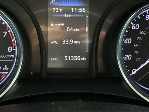 Used 2020 Toyota Camry SE image 22