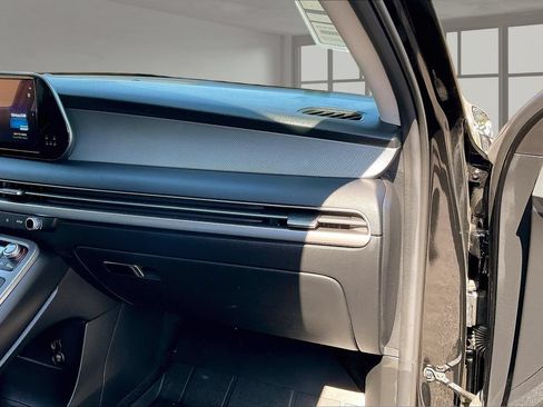 Used 2025 Hyundai Palisade SEL FWD image 27