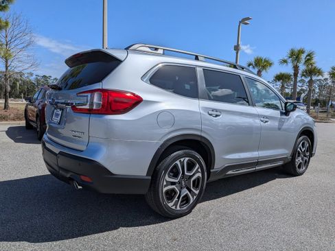 New 2026 Subaru Ascent Limited image 4