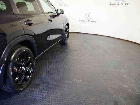 Certified 2023 Honda HR-V Sport image 4