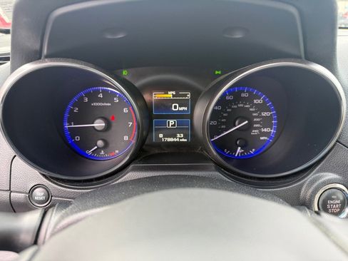 Used 2015 Subaru Outback 2.5i Limited image 11
