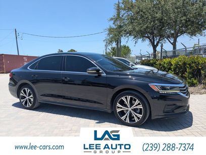 Used 2021 Volkswagen Passat 2.0T SE