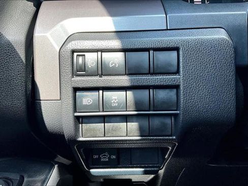 Certified 2026 Toyota Tacoma SR5 image 34