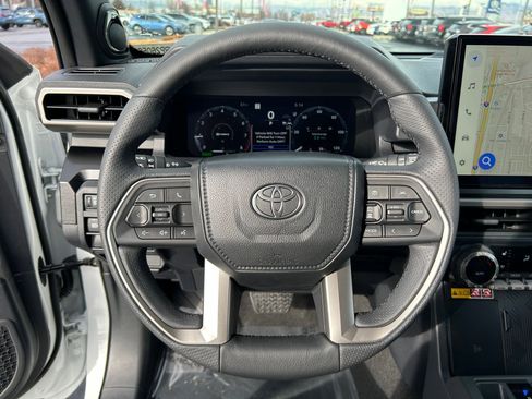 Certified 2026 Toyota 4Runner Limited image 15